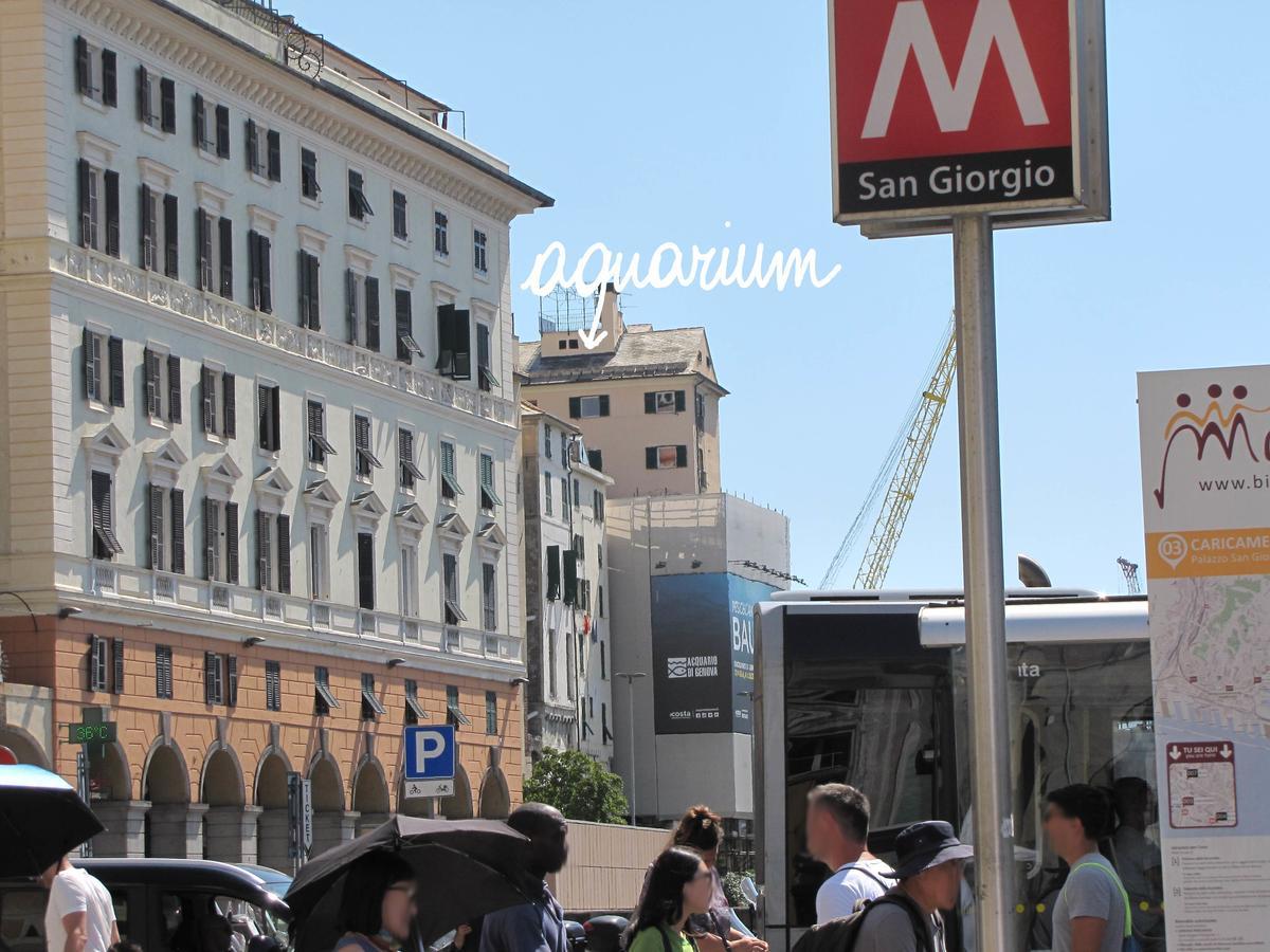 Aquarium Rooms Genoa Exterior photo