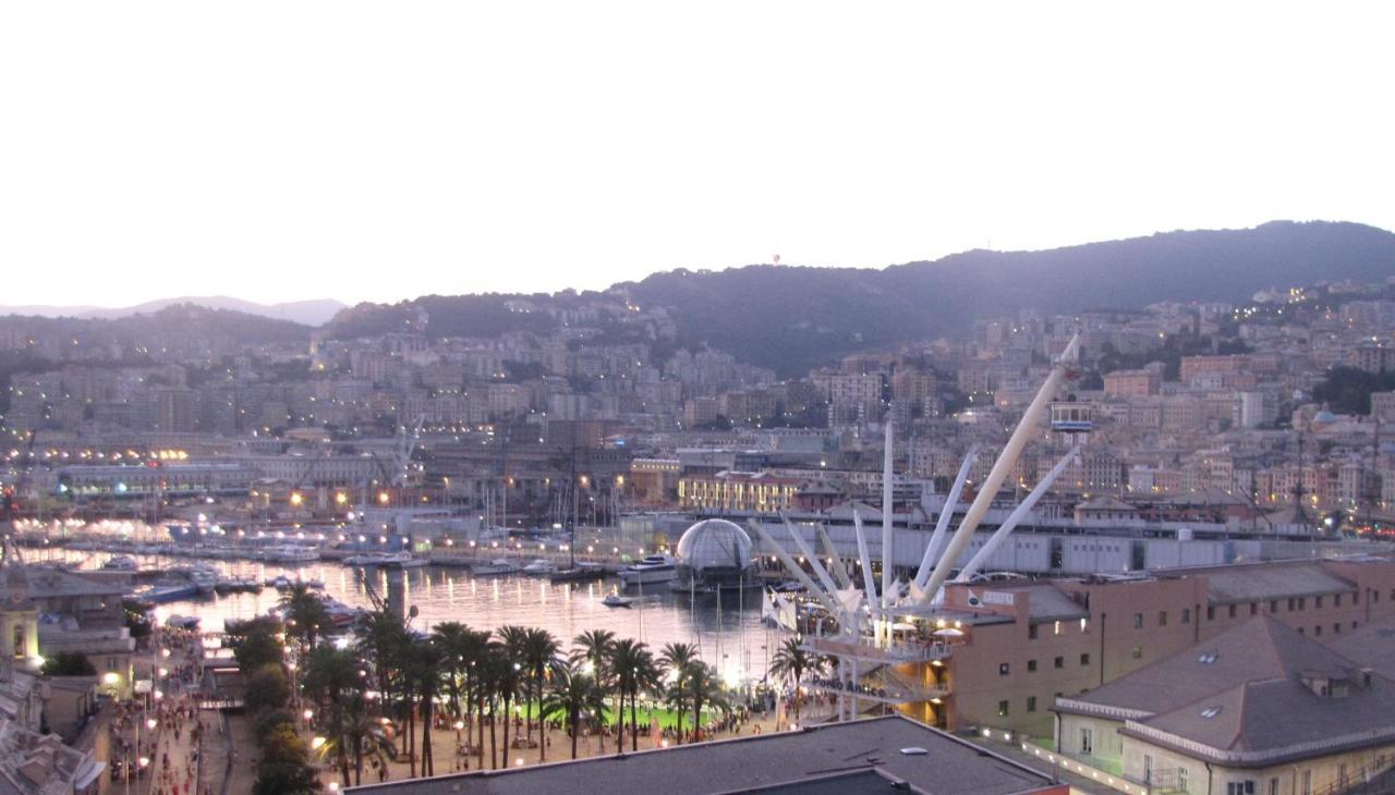 Aquarium Rooms Genoa Exterior photo